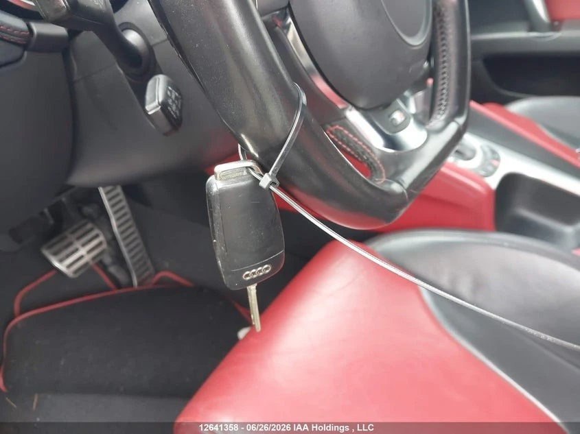 Audi Tt S QUATTRO Автокредит Цена до България, снимка 9 - Автомобили и джипове - 55526250