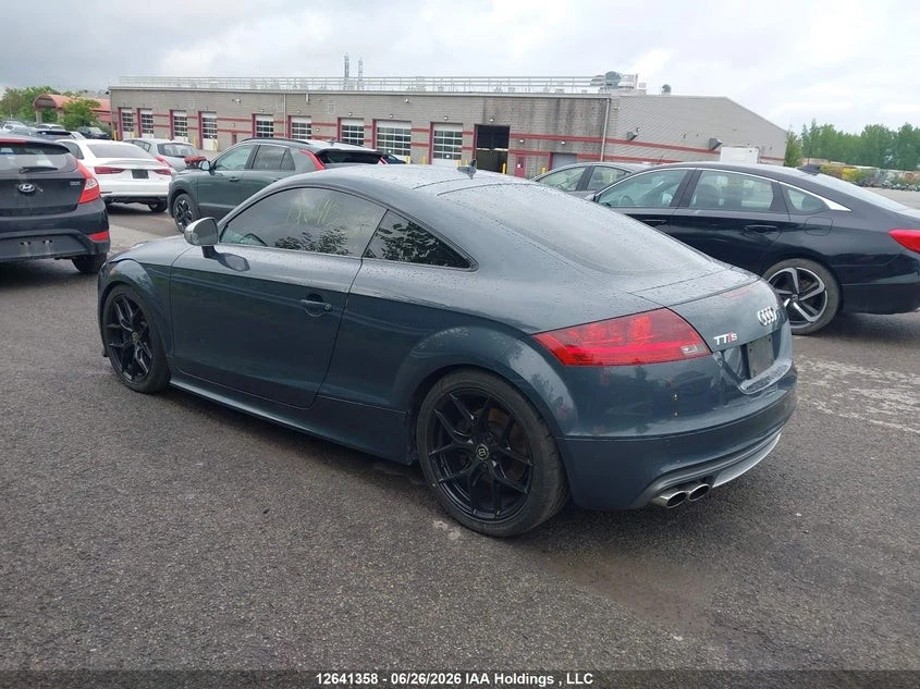 Audi Tt S QUATTRO Автокредит Цена до България, снимка 4 - Автомобили и джипове - 55526250