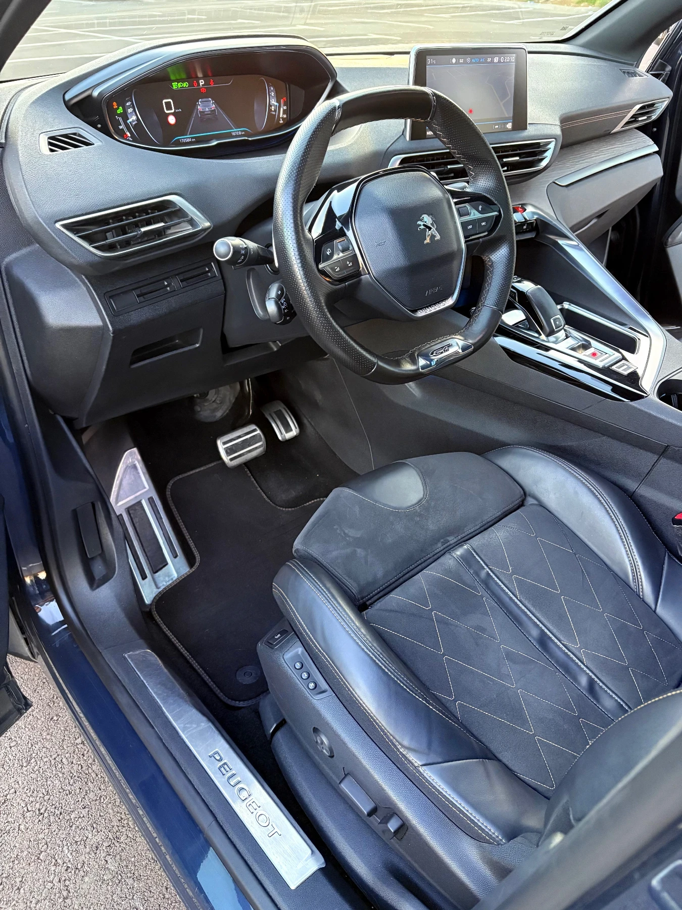 Peugeot 3008 GT | 2.0 HDI | ПАНОРАМА | МАСАЖ | 360 кам, снимка 8 - Автомобили и джипове - 55730368