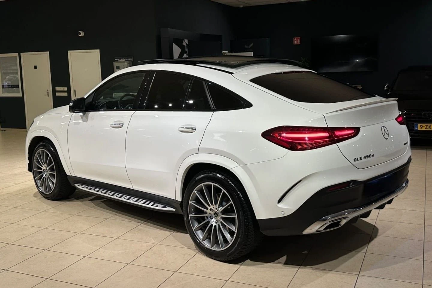 Mercedes-Benz GLE 450 Очакван внос 450d 4MATIC Coupe FACELIFTAMGBUR, снимка 7 - Автомобили и джипове - 55788052