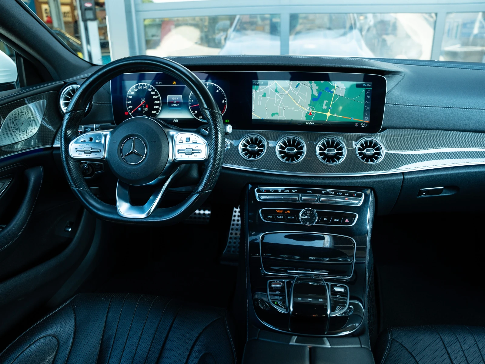 Mercedes-Benz CLS 400 d 4Matic AMG Line, снимка 6 - Автомобили и джипове - 56085237