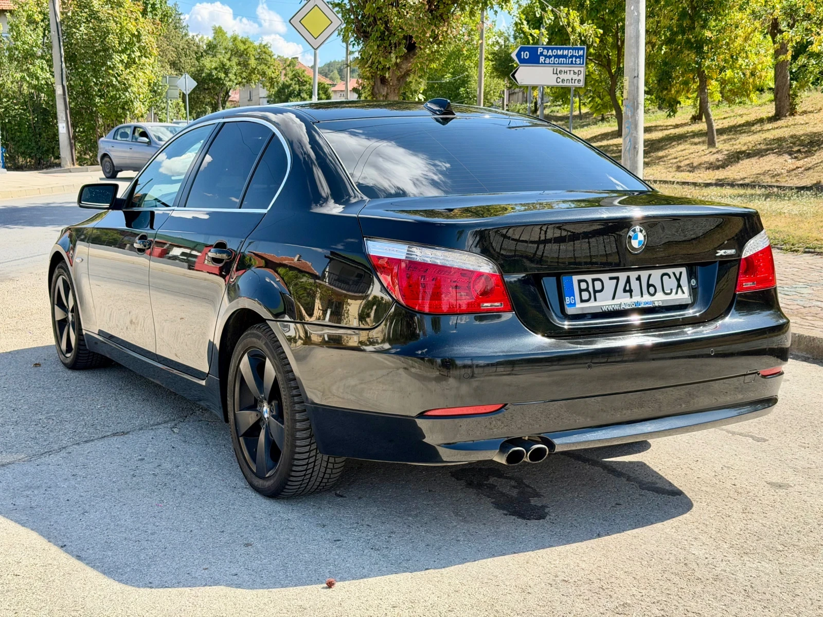 BMW 530 3.0 i Xdrive, снимка 2 - Автомобили и джипове - 56105766