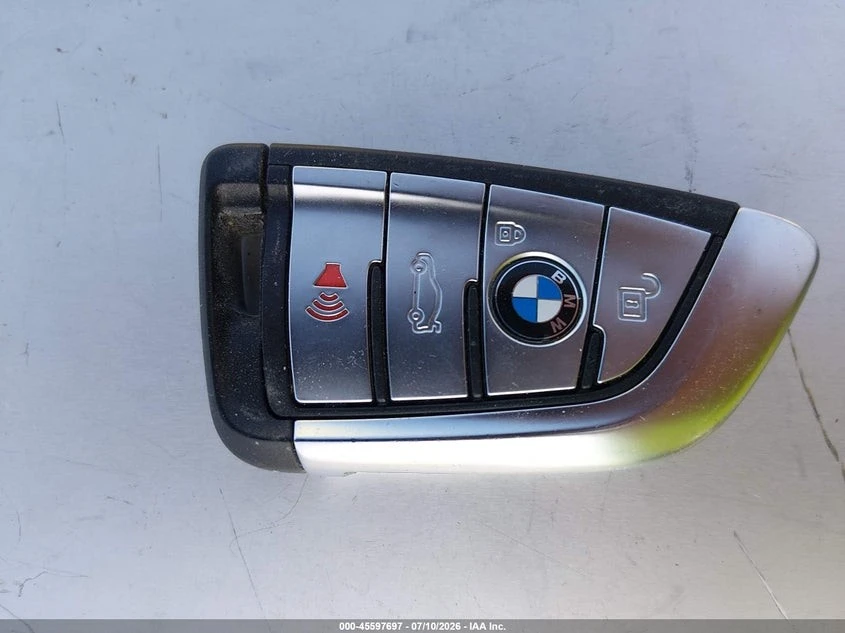 BMW 530E КЛИП НА МОТОРА* CARFAX, снимка 13 - Автомобили и джипове - 56152351