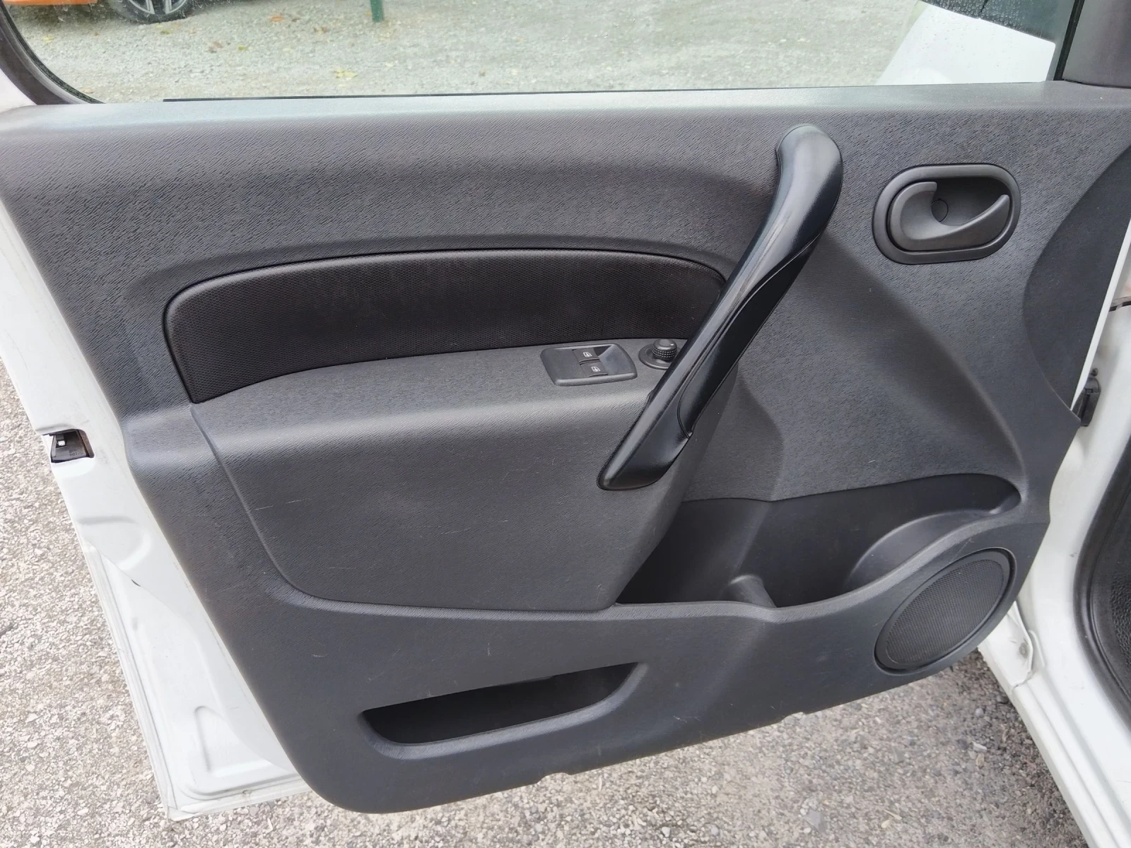 Renault Kangoo 1.5 D | Mobile.bg � ����������� 13