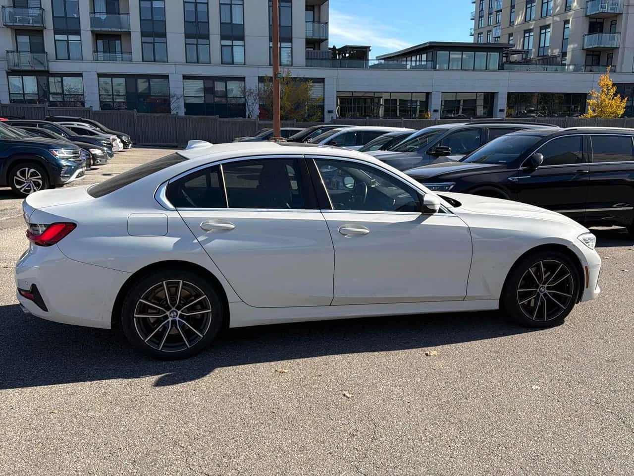 BMW 330 * 330i xDrive * CARFAX * ��� ������������ ������ | Mobile.bg � ����������� 3