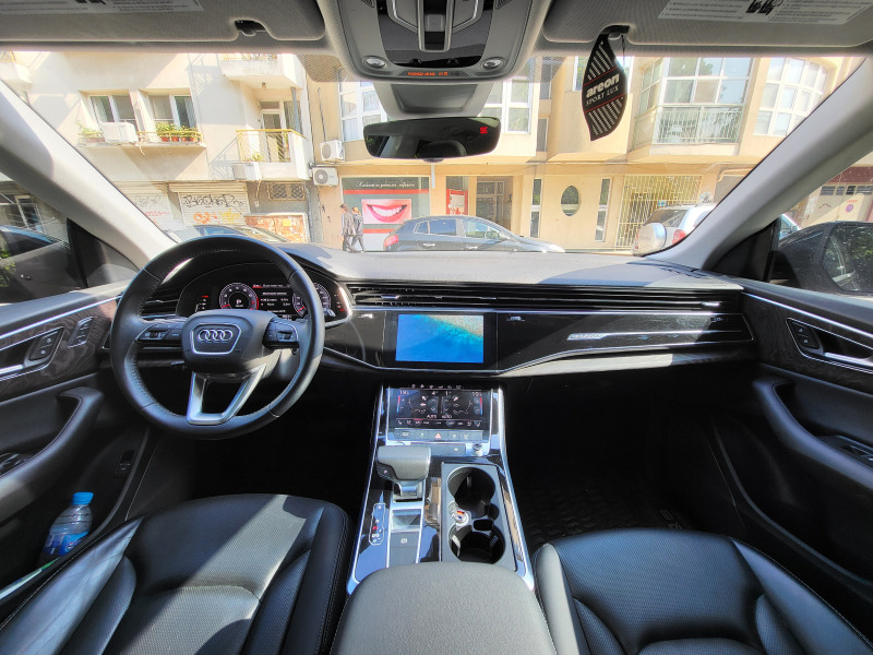 Audi Q8 Premium, Panorama, WAZE, снимка 10 - Автомобили и джипове - 46364516
