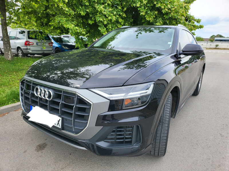 Audi Q8 Premium, Panorama, WAZE, снимка 3 - Автомобили и джипове - 46364516