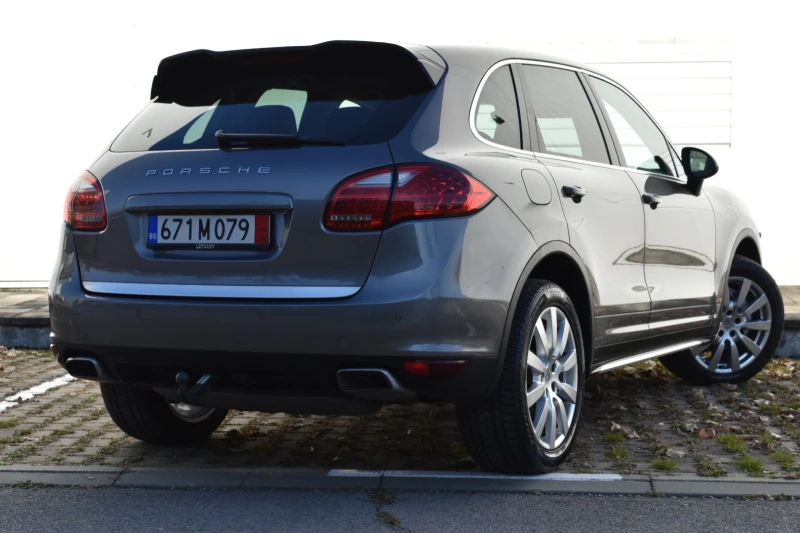 Porsche Cayenne 4.2!!!382кс!!!, снимка 7 - Автомобили и джипове - 47904235