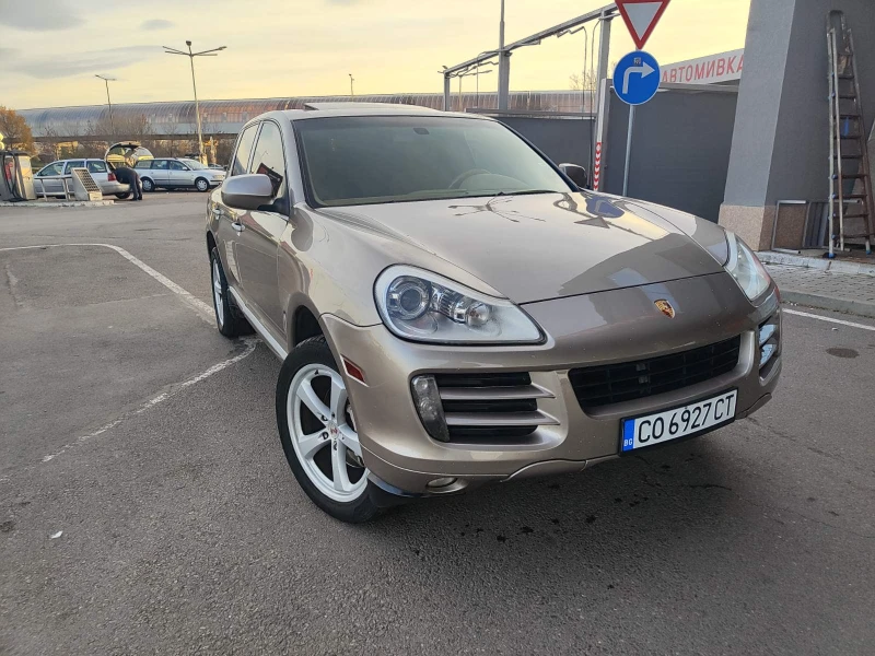 Porsche Cayenne S 4, 8 бензин, снимка 3 - Автомобили и джипове - 48159576