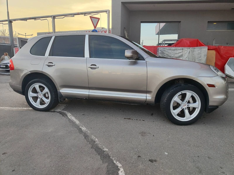 Porsche Cayenne S 4, 8 бензин, снимка 4 - Автомобили и джипове - 48159576