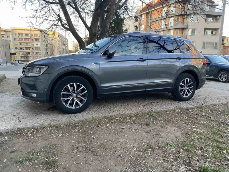 VW Tiguan Allspace, снимка 1 - Автомобили и джипове - 48337997