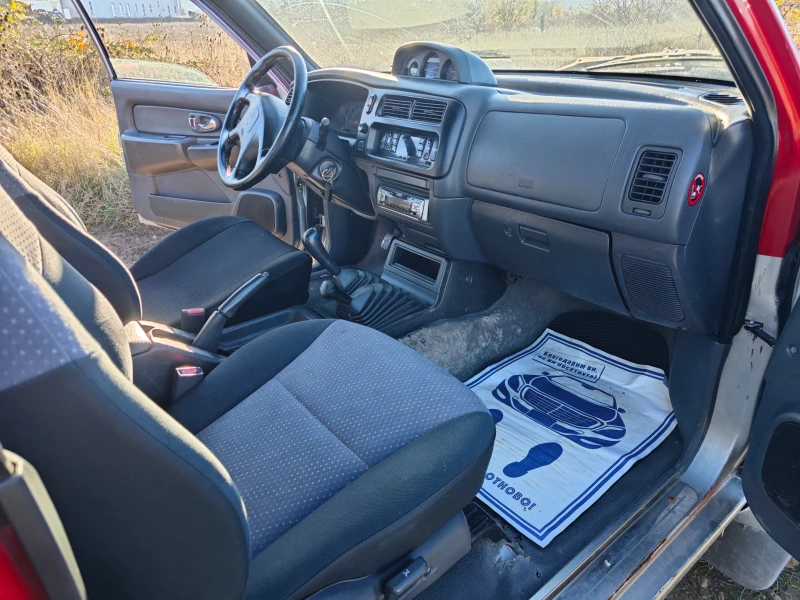 Mitsubishi L200 2.5TD, снимка 10 - Автомобили и джипове - 52405326