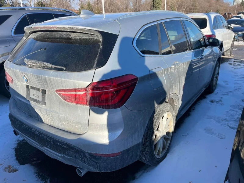 BMW X1 * xDrive28i * CARFAX * БЕЗ ПЪРВОНАЧАЛНА ВНОСКА, снимка 3 - Автомобили и джипове - 53044640