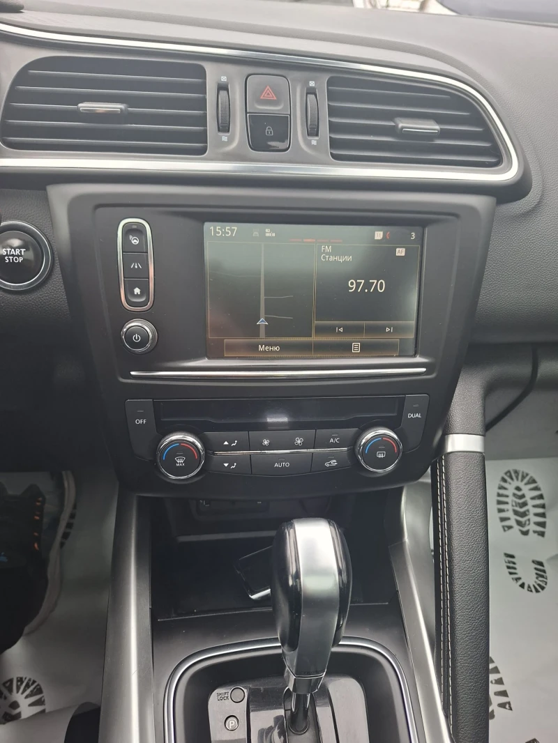 Renault Kadjar 1.5 DCI BOSE , снимка 10 - Автомобили и джипове - 53190856