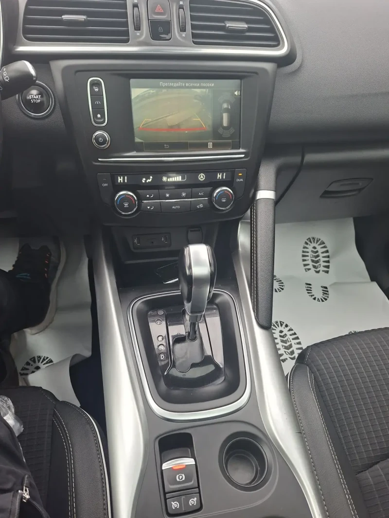 Renault Kadjar 1.5 DCI BOSE , снимка 11 - Автомобили и джипове - 53190856