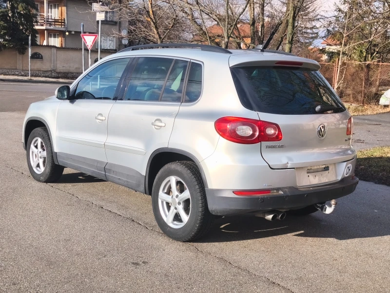 VW Tiguan 2.0TSI 4Motion 4x4, снимка 2 - Автомобили и джипове - 53299782