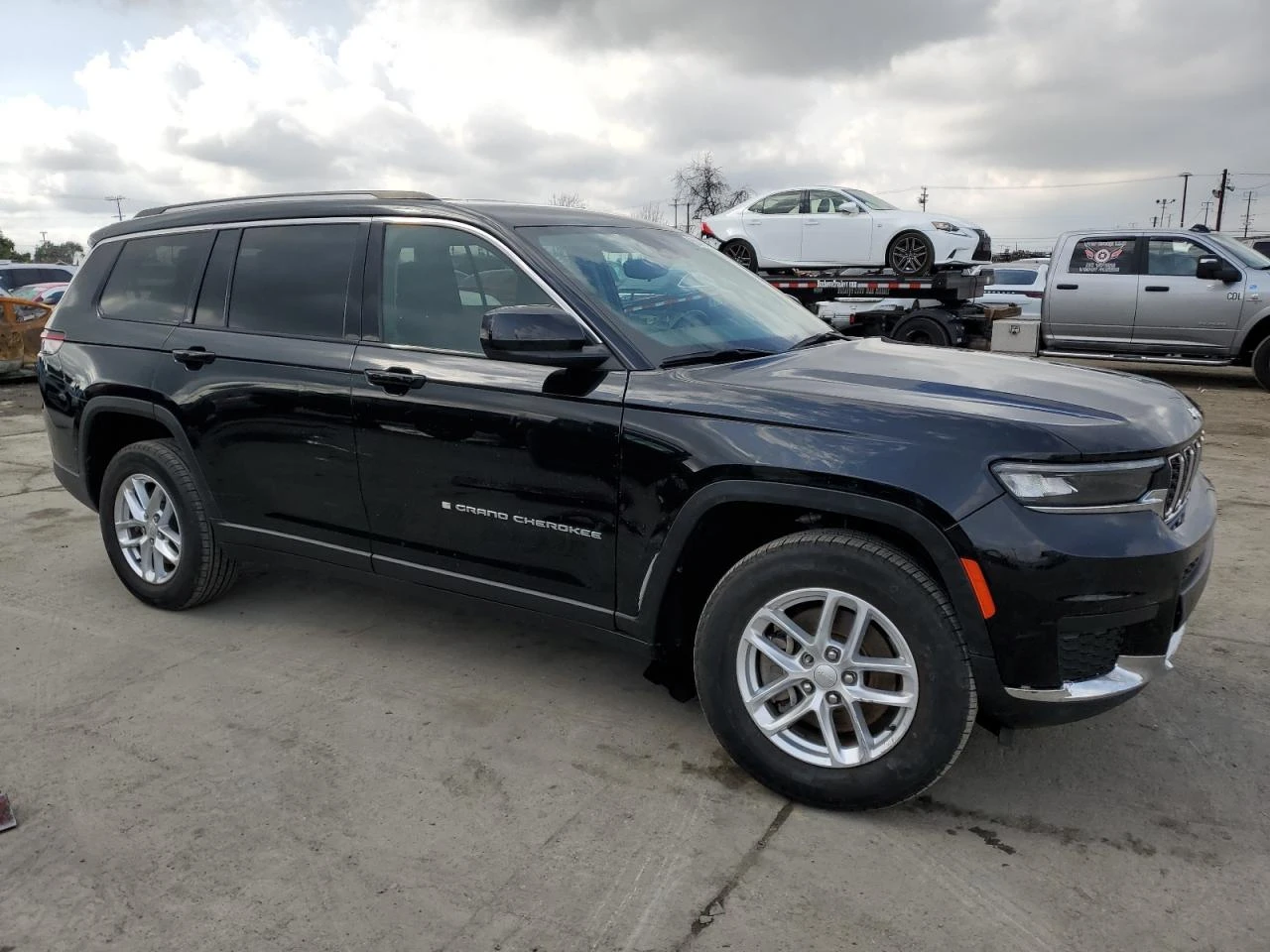 Jeep Grand cherokee ДИГИТАЛНО* ТАБЛО* ПОДГРЕВ* КАМЕРА* КЕЙЛЕС* LANE* A - изображение 3