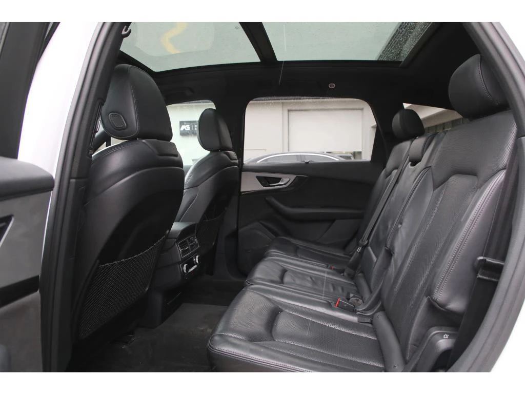 Audi Q7 Technik* 3xSline* HUD* Distr* Digital* *  | Mobile.bg   14