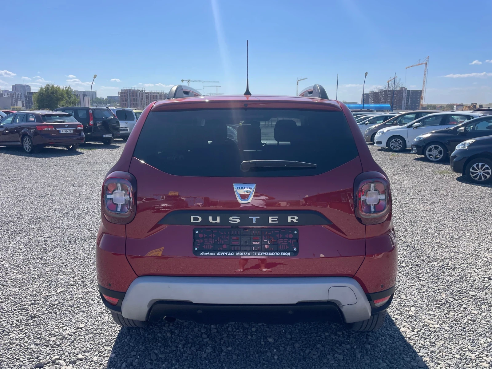 Dacia Duster 1.6 Бензин ГАЗ RED-line - изображение 6