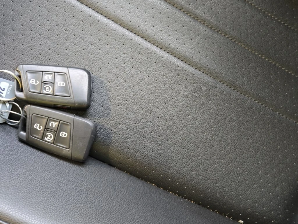 VW Tiguan * COMFORTLINE R LINE BLACK EDITION * CARFAX * БЕЗ  - изображение 7