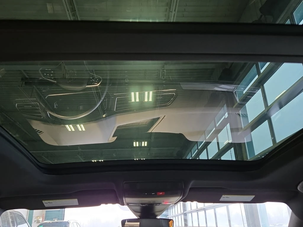 VW Tiguan * COMFORTLINE R LINE BLACK EDITION * CARFAX * БЕЗ  - изображение 10