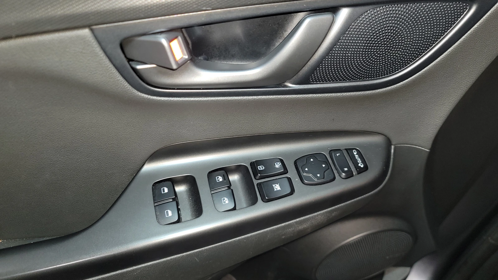 Hyundai Kona 1.6 Turbo ���������, Head Up, ����������� ������� | Mobile.bg � ����������� 16