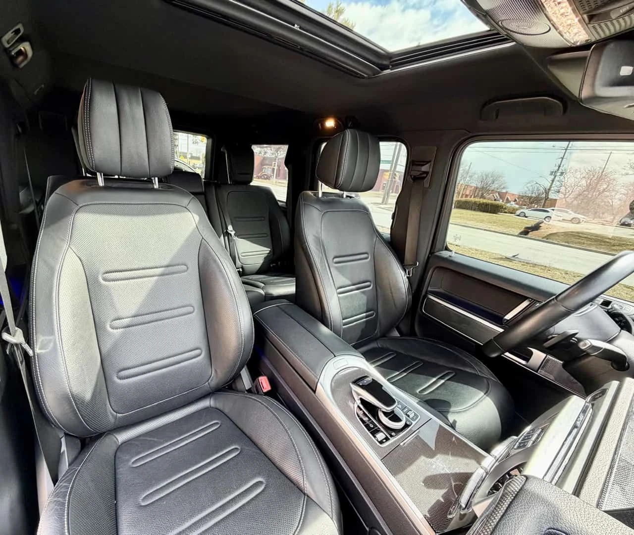 Mercedes-Benz G 500 550/Stage 1/G63 Amg kit/ДИСТРОНИК/МАСАЖИ, снимка 9 - Автомобили и джипове - 54011341