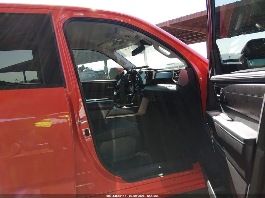 Toyota Tundra Trd Off Road, снимка 5 - Автомобили и джипове - 54248861