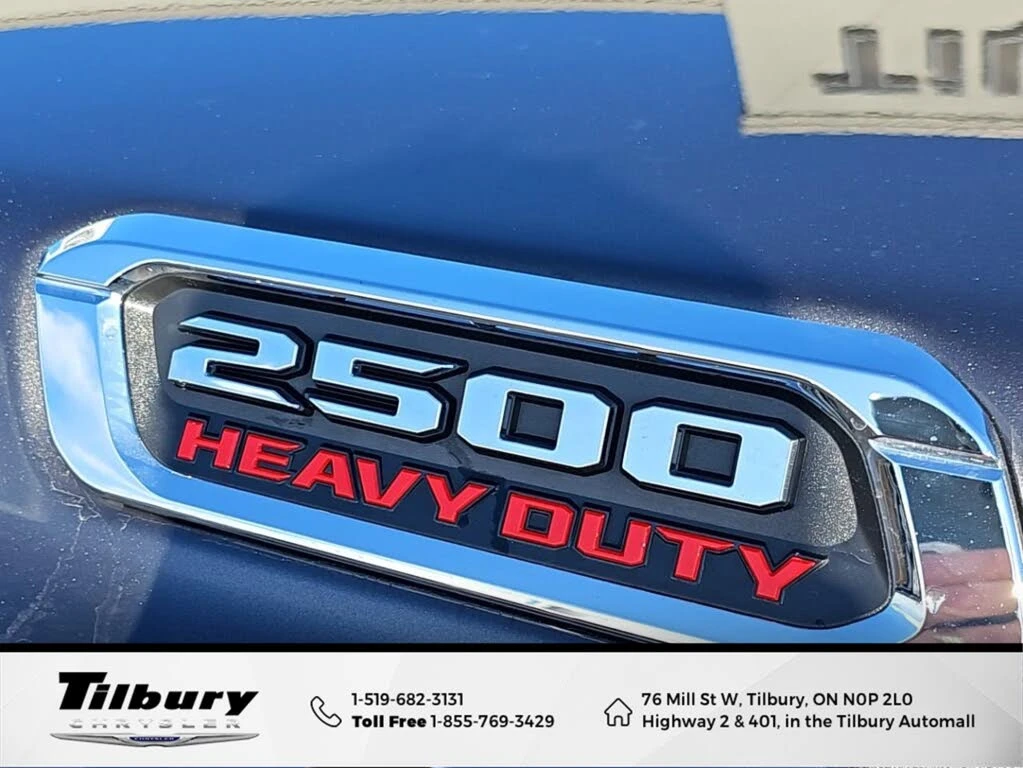 Dodge RAM 2500 Limited Crew Cab 4WD, снимка 15 - Автомобили и джипове - 54611613