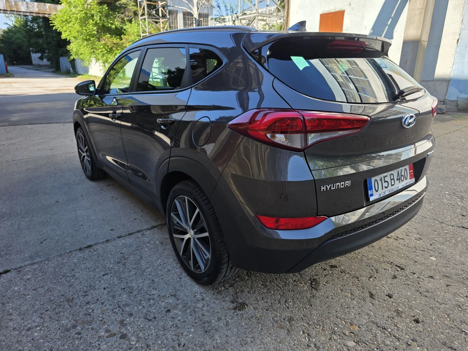 Hyundai Tucson 1.7CRDI-141kc Comfort Plus Pack, снимка 3 - Автомобили и джипове - 54679503