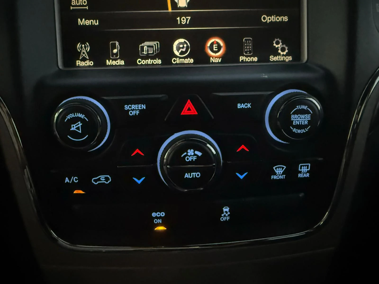 Jeep Grand cherokee 3.0 CRD 4x4/8ск/Навигация/Обслужен/Xenon/Лизинг, снимка 14 - Автомобили и джипове - 54708150