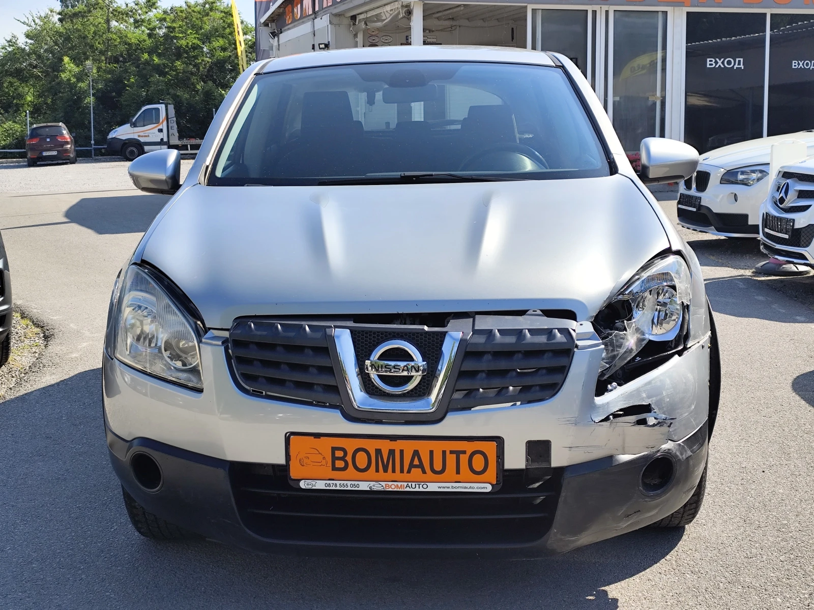 Nissan Qashqai 2.0D* 4X4* Klimatronik* , снимка 2 - Автомобили и джипове - 54976866