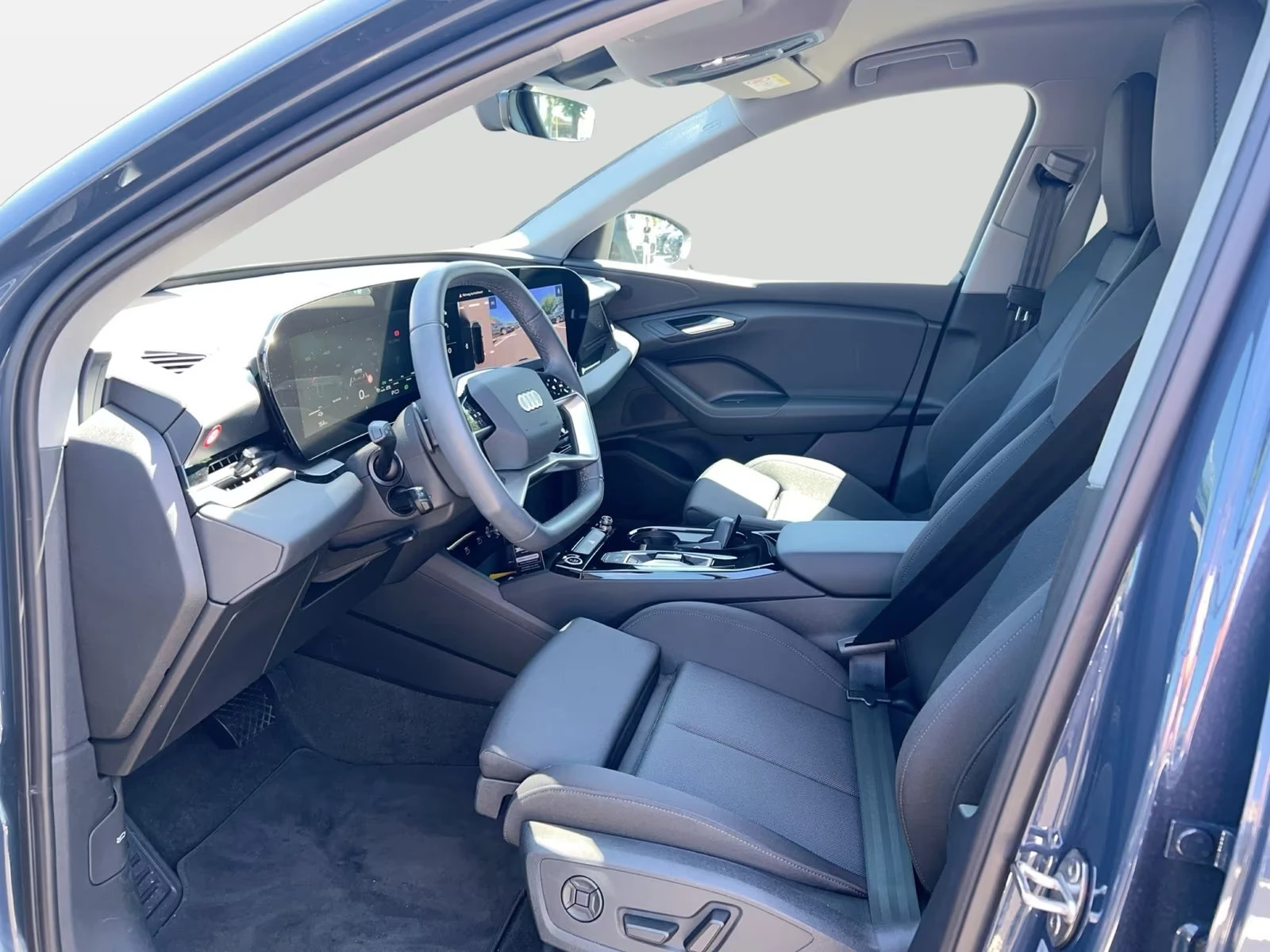 Audi Q6 E-TRON/252HP/TECH-PLUS/360/CPLAY/H.PUMP/NAVI/616q, снимка 6 - Автомобили и джипове - 55726608