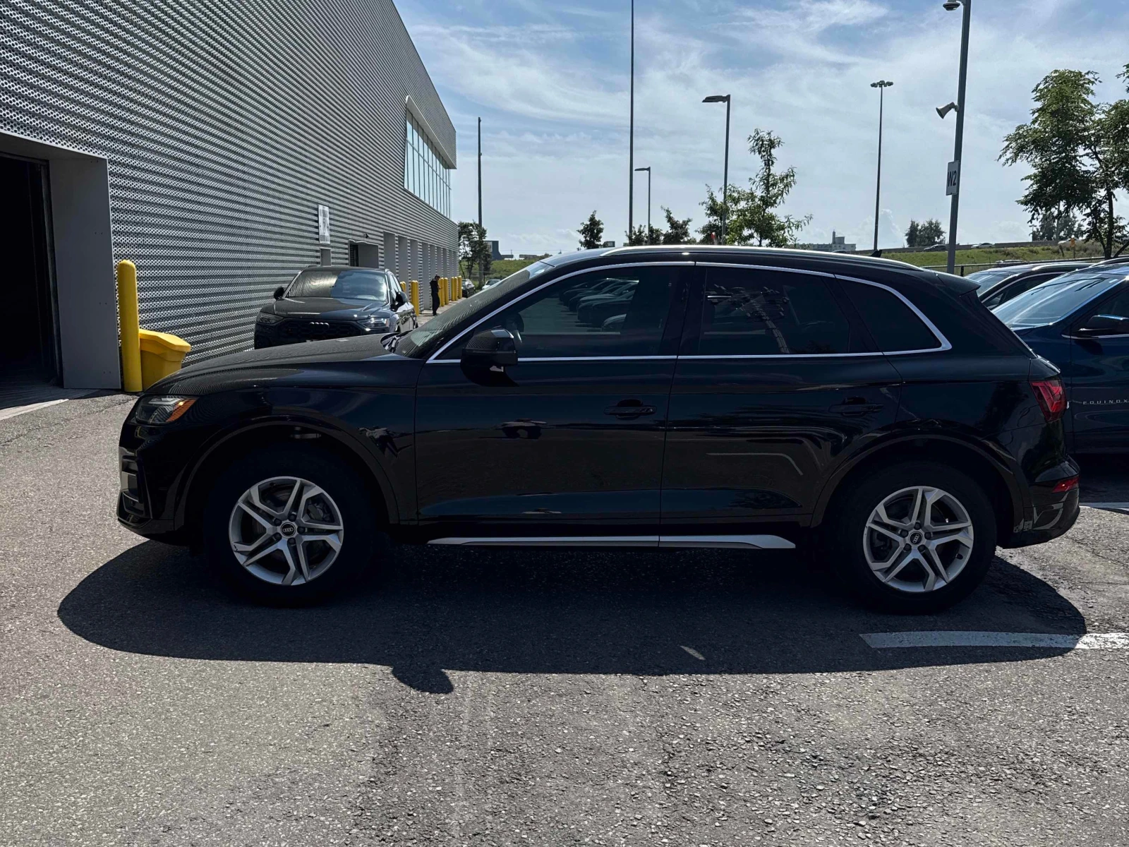 Audi Q5 QUATTRO * ГЛАВНО ПРЕДСТАВИТЕЛСТВО НА AUDI* , снимка 3 - Автомобили и джипове - 55832144