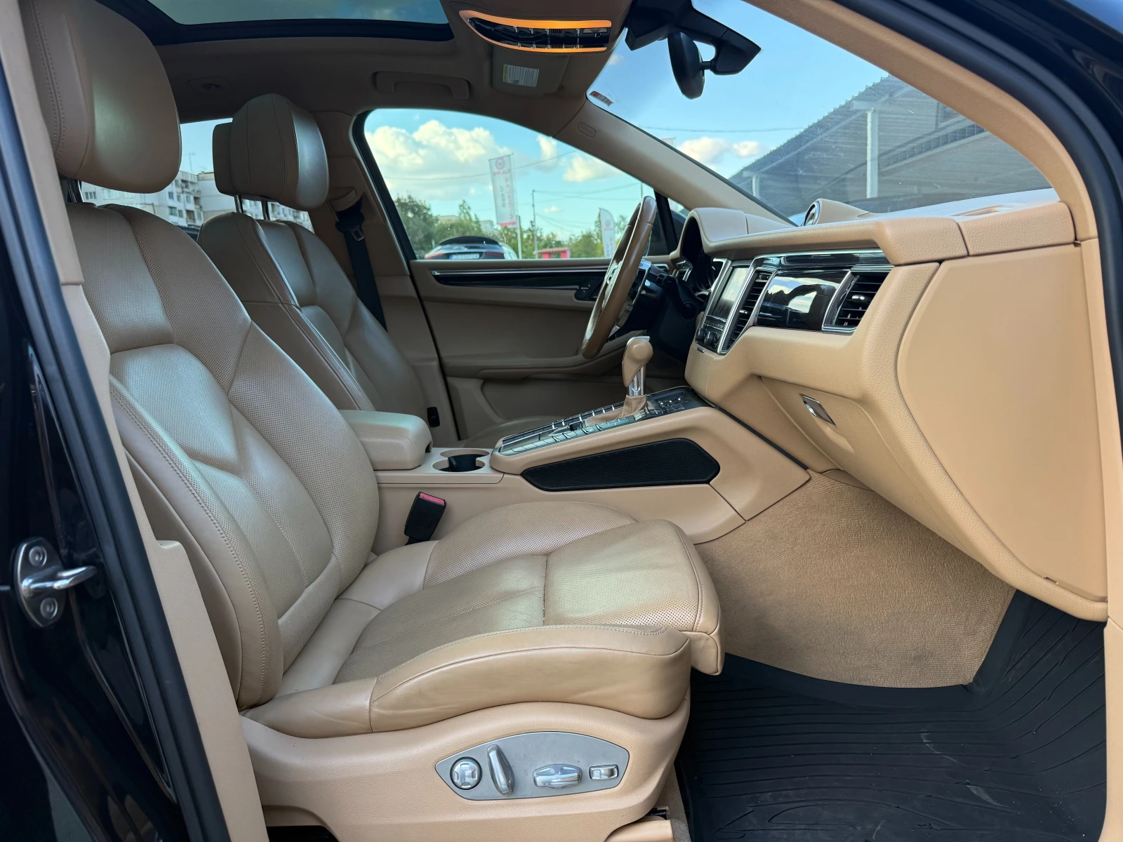 Porsche Macan S, снимка 8 - Автомобили и джипове - 56315587