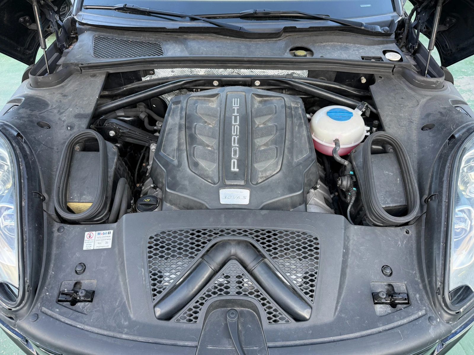 Porsche Macan S, снимка 17 - Автомобили и джипове - 56315587