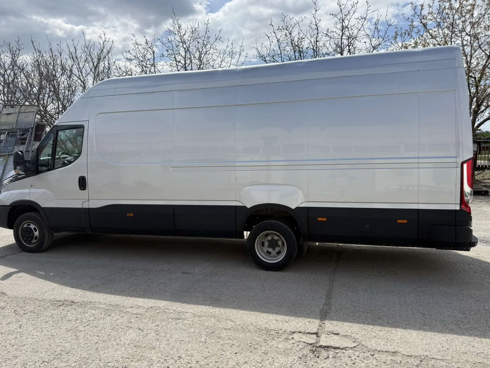 Iveco 35 C210 L5H4, снимка 6 - Бусове и автобуси - 54010166