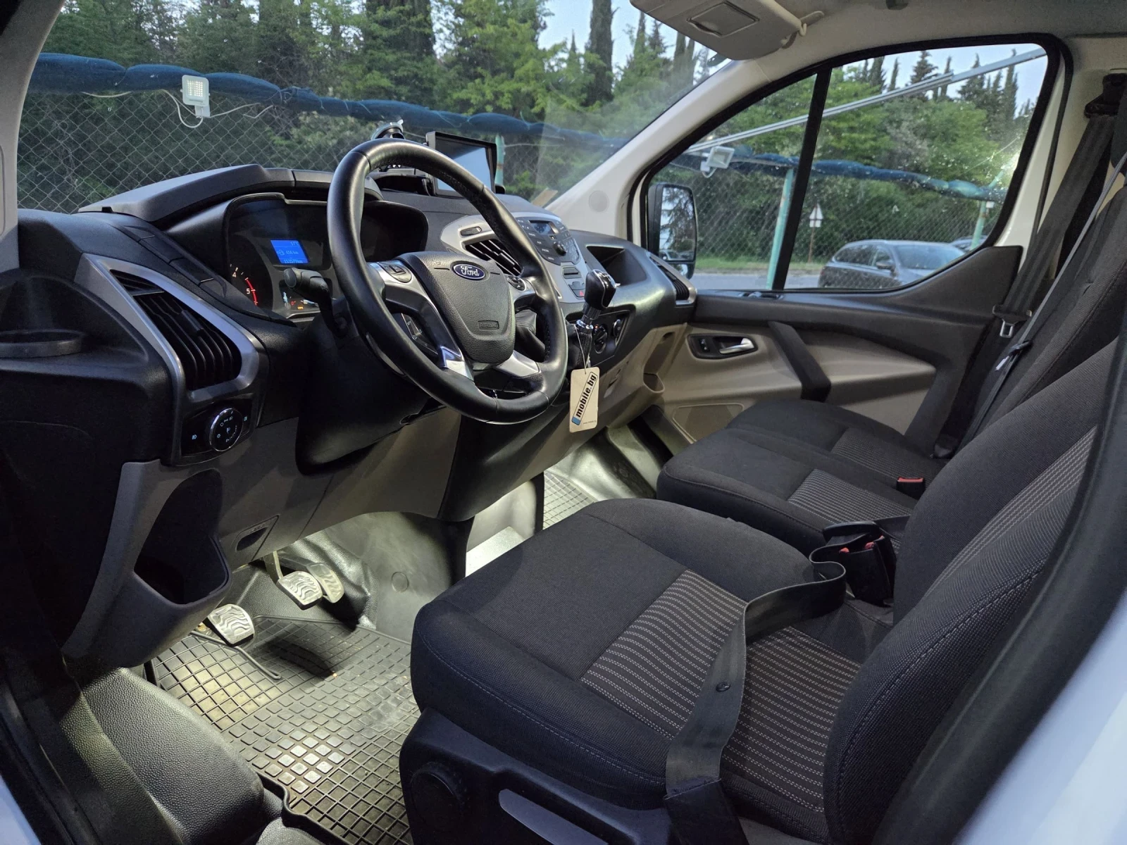 Ford Transit Custom 2, 2 tdi 125, снимка 9 - Бусове и автобуси - 54563155