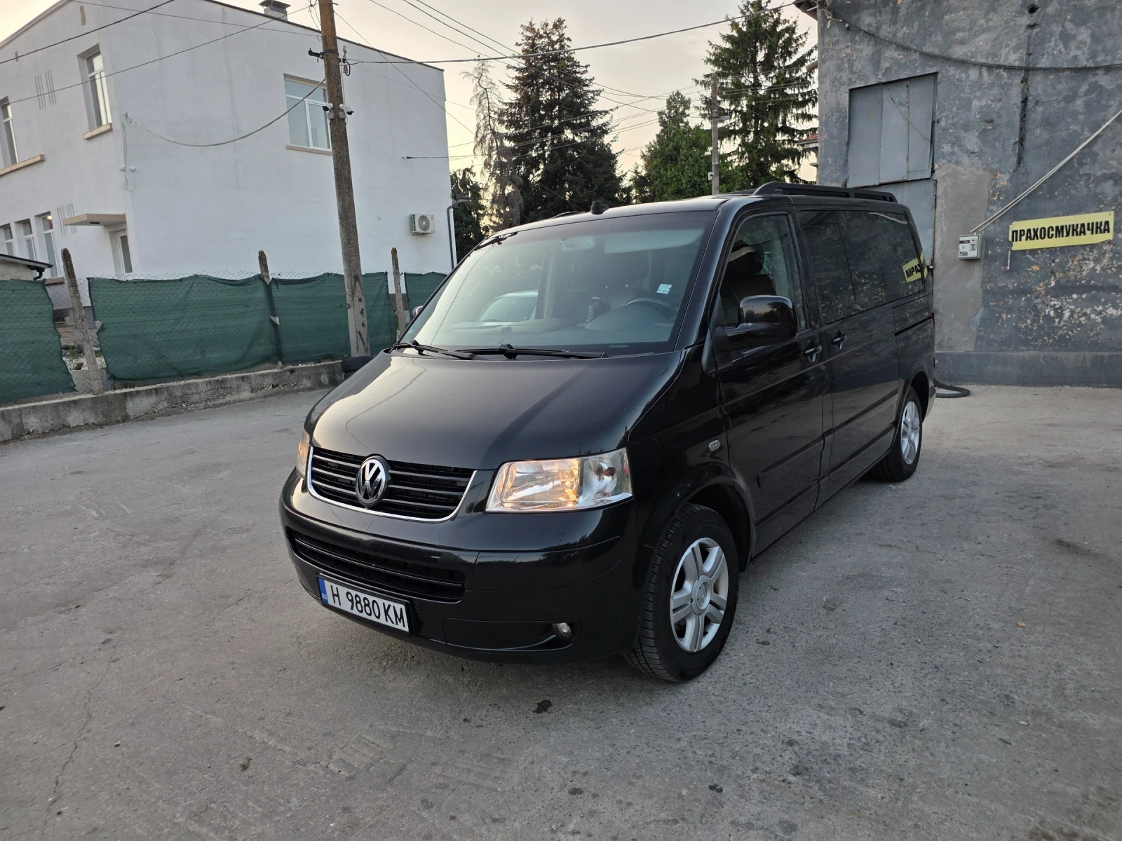 VW Multivan 2.5TDI