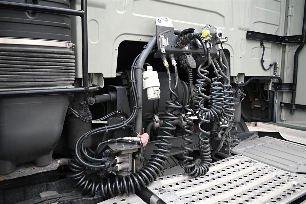 Volvo Fh 540 Xl cab - изображение 6