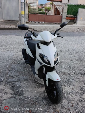 Aprilia 50 Спорт сити ONE, снимка 7