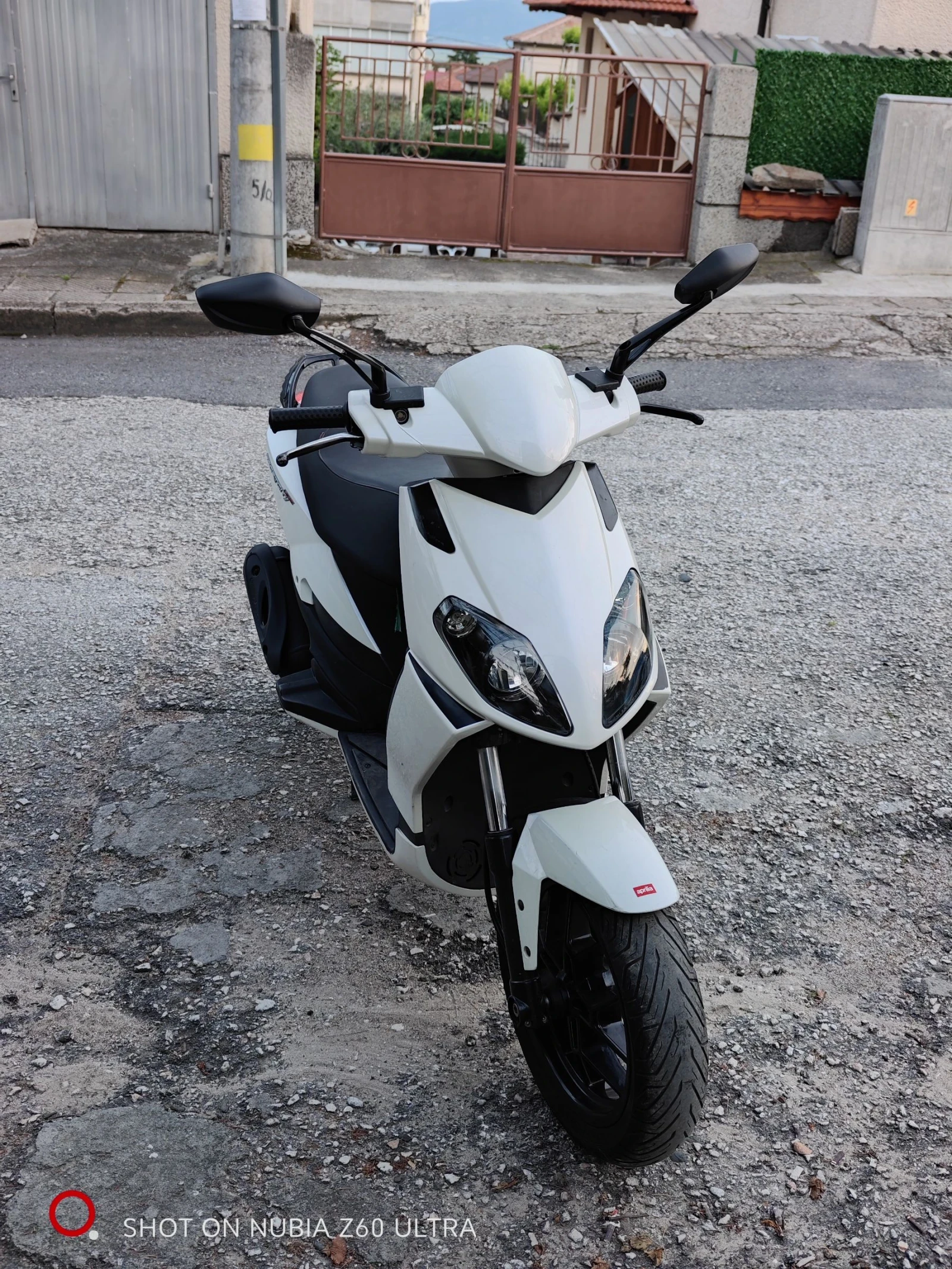 Aprilia 50 ����� ���� ONE | Mobile.bg � ����������� 7