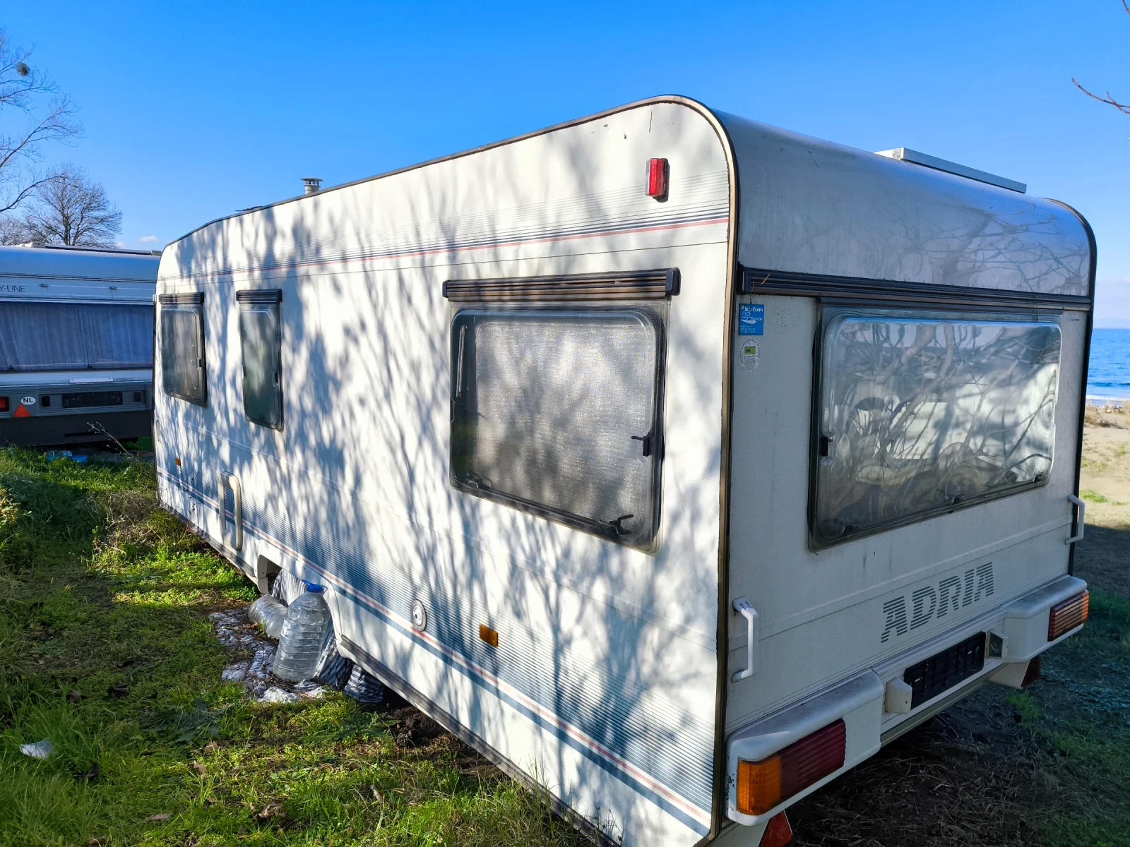 Каравана Adria, снимка 1