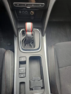 Renault Megane 1.3 TCe 158 к.с. Бензин 4x2 Stop & Start, снимка 10