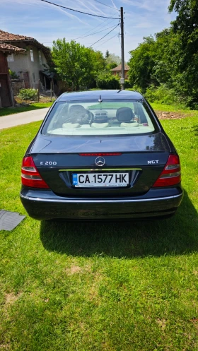 Mercedes-Benz E 200 W211, снимка 4