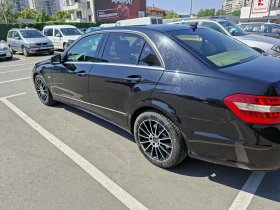 Mercedes-Benz E 220, снимка 3