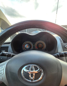 Toyota Auris 2.0 D-4D, снимка 10