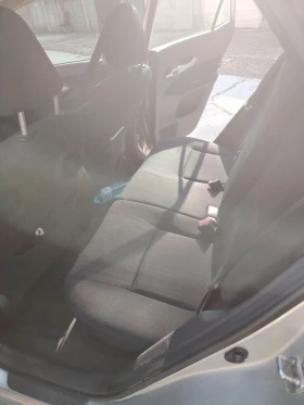 Toyota Auris, снимка 8