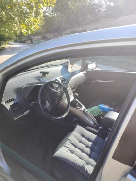 Toyota Auris, снимка 10