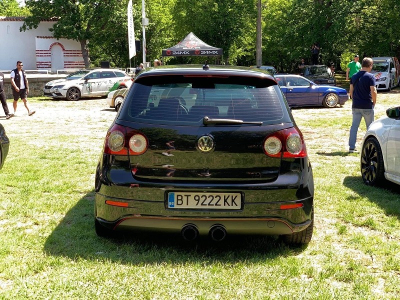 VW Golf 1.9 TDI, снимка 12 - Автомобили и джипове - 46363063